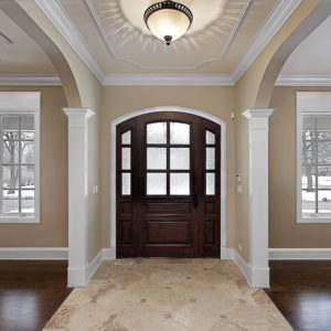 Medium White Baseboard Trim Entry